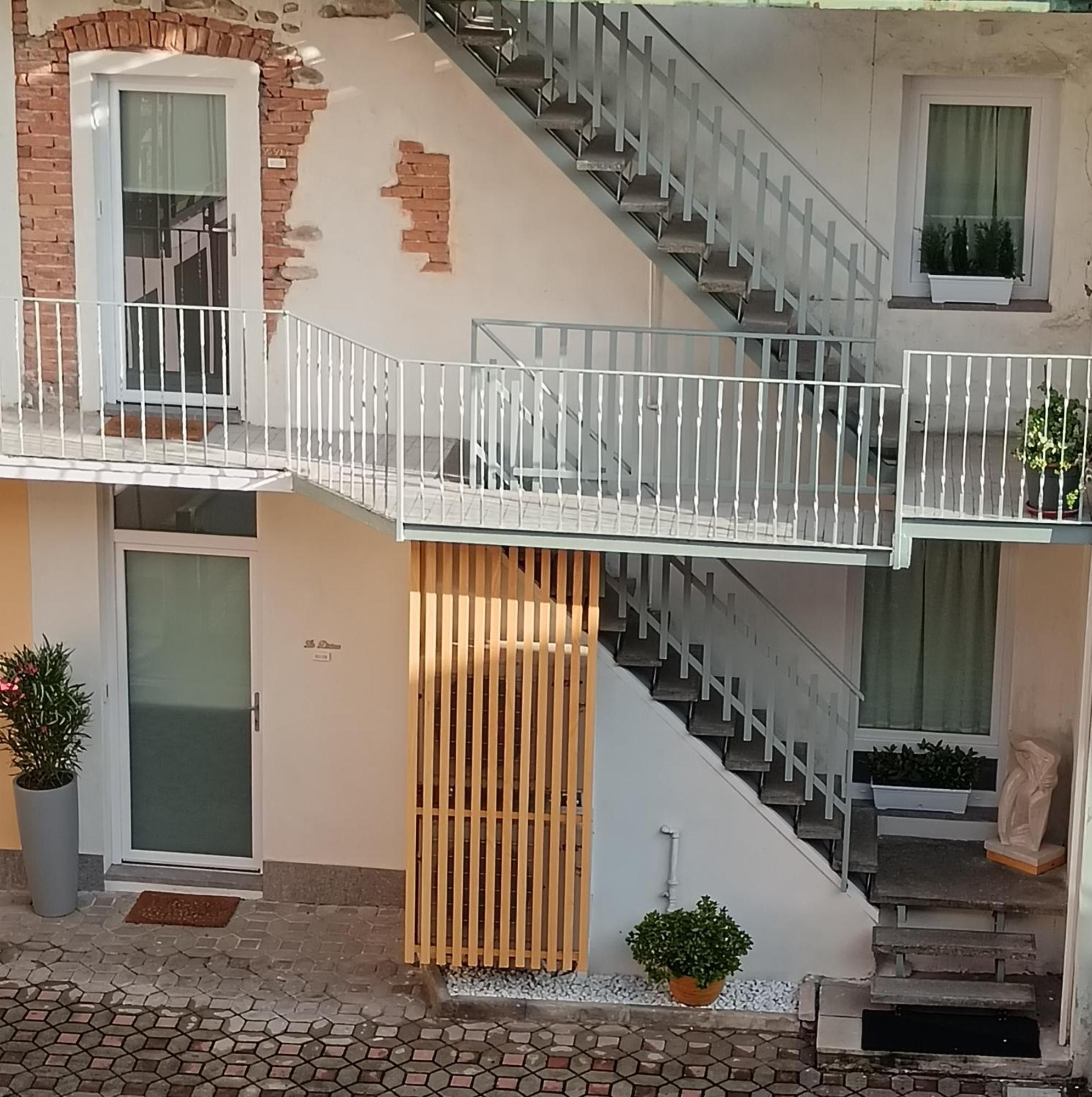 La Divina Suites Dalmine Exteriér fotografie